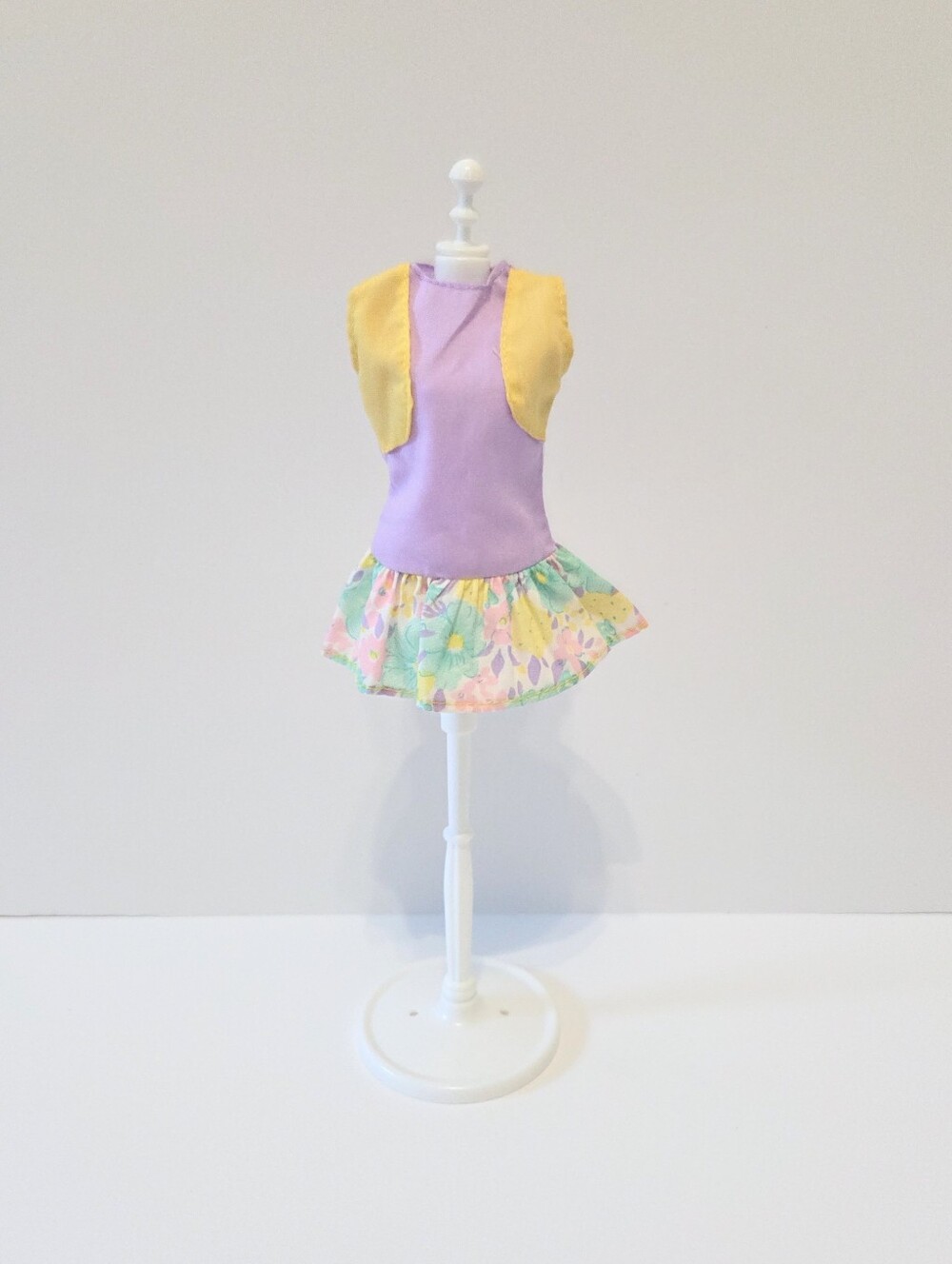 5/$20 1990 6 Fashion Gift Set Dress